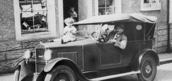 Tuwwagsbreiersch Automobil ca. 1930